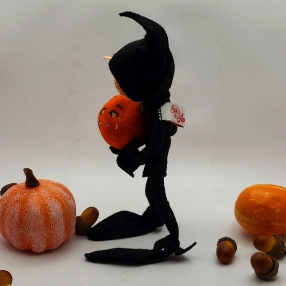 Rare Vintage Halloween '96 Annalee Doll Boy Elf Black Clothing With Pumpkin - Picture 2 of 7